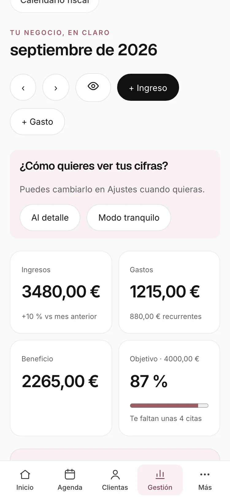 Gestión de LASHPRO. en el móvil, demostración con datos ficticios: ingresos y gastos del mes